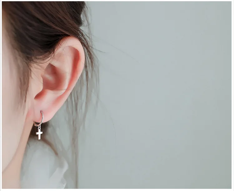 

S925 Sterling Silver Earrings with Geometric Cross Ear Clip Ear Stud Ornament Fashion Anti-Allergy Earrings for Women Gift