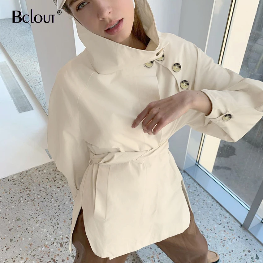 Женская блузка с длинным рукавом bclut бежевая воротником под горло и пуговицами из