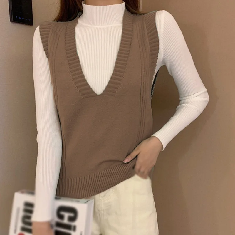 

Female Sweet College Wind Head V Lending Shoulder Sleeveless Horsewear Korean Version Knitting Vest