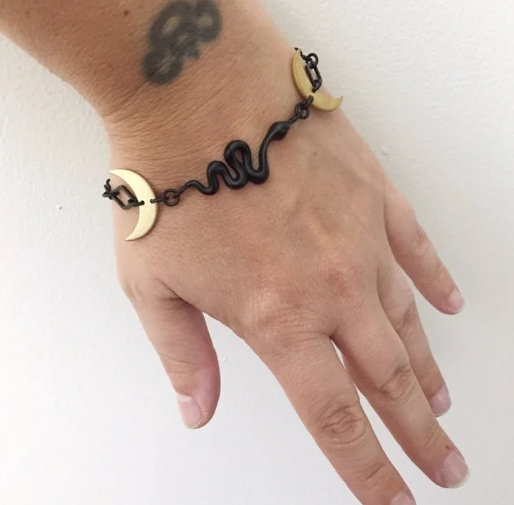 Браслет в виде кобры черный браслет змеи и ведьмы ювелирные изделия регулируемый