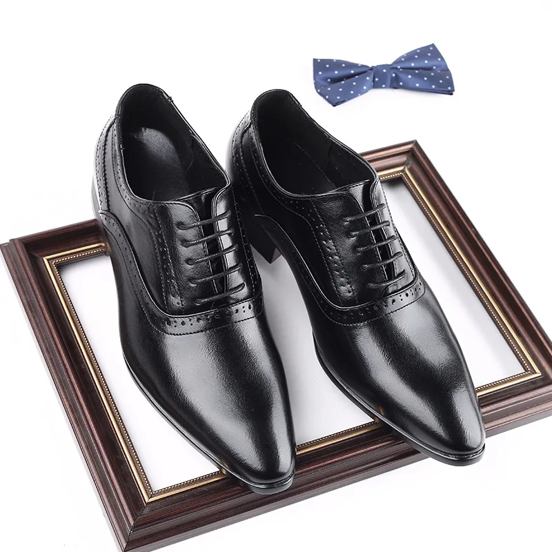 

European station British pointed-toe leather shoes yellow shoes popular in Europe and America men's business suits leather shoes