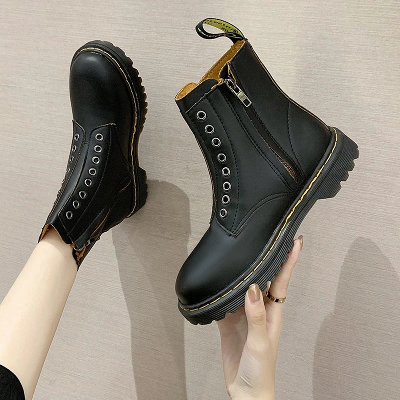 

WHNB Star Same Style Non-lace 8-hole Female Boots 2021 NEW Autumn Style Zipper British Handsome Locomotive Short Boots