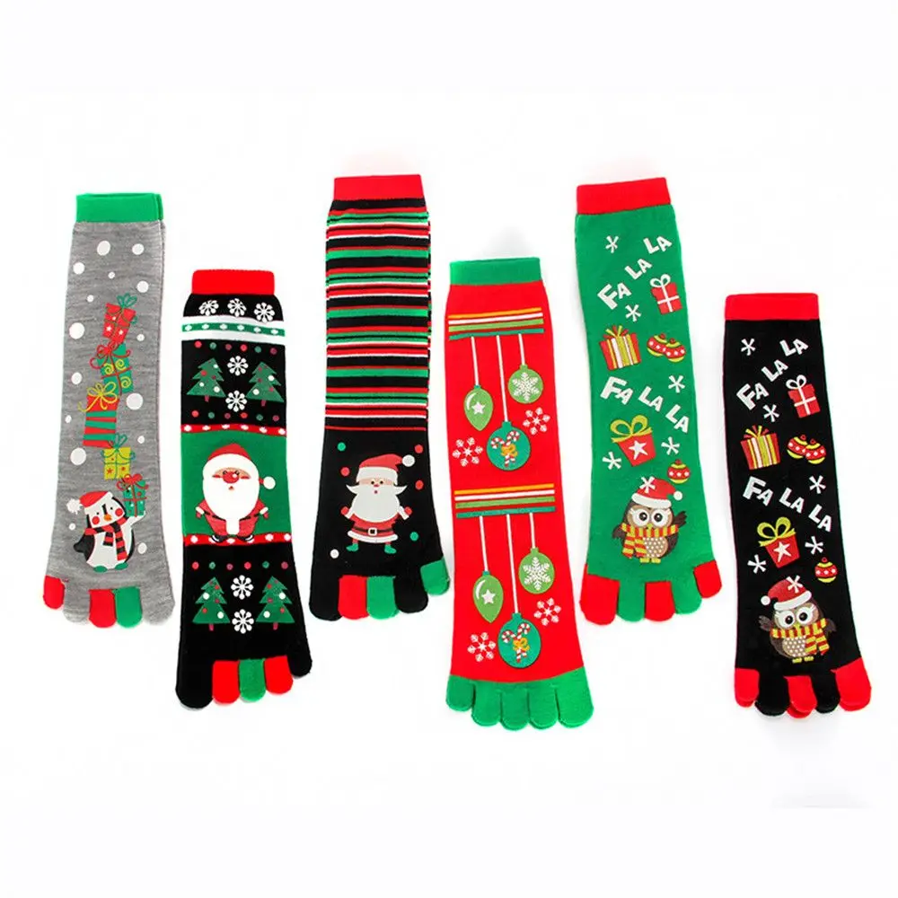 

Women's Socks & Hosiery