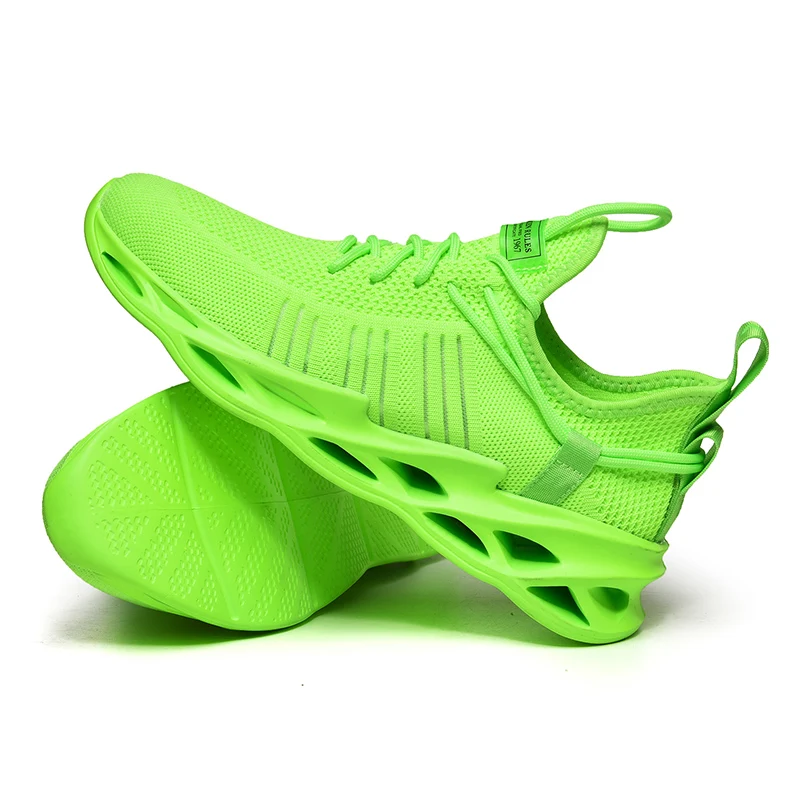 

Sneakers Casual Mesh Breathable Training Shoes Non-slip Wear-resistant Lightweight Running Shoes Big Size Couple Footwear