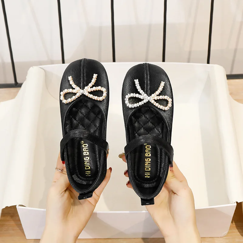 

Новое платье для девочек кожаные туфли на весну/осень с бантом для маленьких детей дышащие женские ботинки на плоской подошве с рисунком пл...