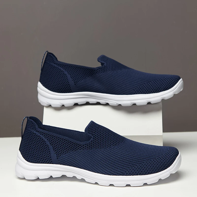 

Mesh Flats Walking Shoes New Lightweight Mens Running Shoes Man Sport Sneakers Flying Weaving Male Driving Shoes Plus Size 39-48