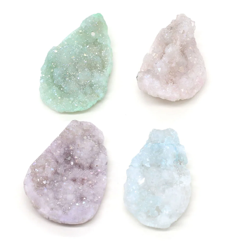 

Natural Druzy Agates Pendants Charms Irregular Shape Stone Pendants DIY for Necklace or Jewelry Making Size 20x25-23x30mm