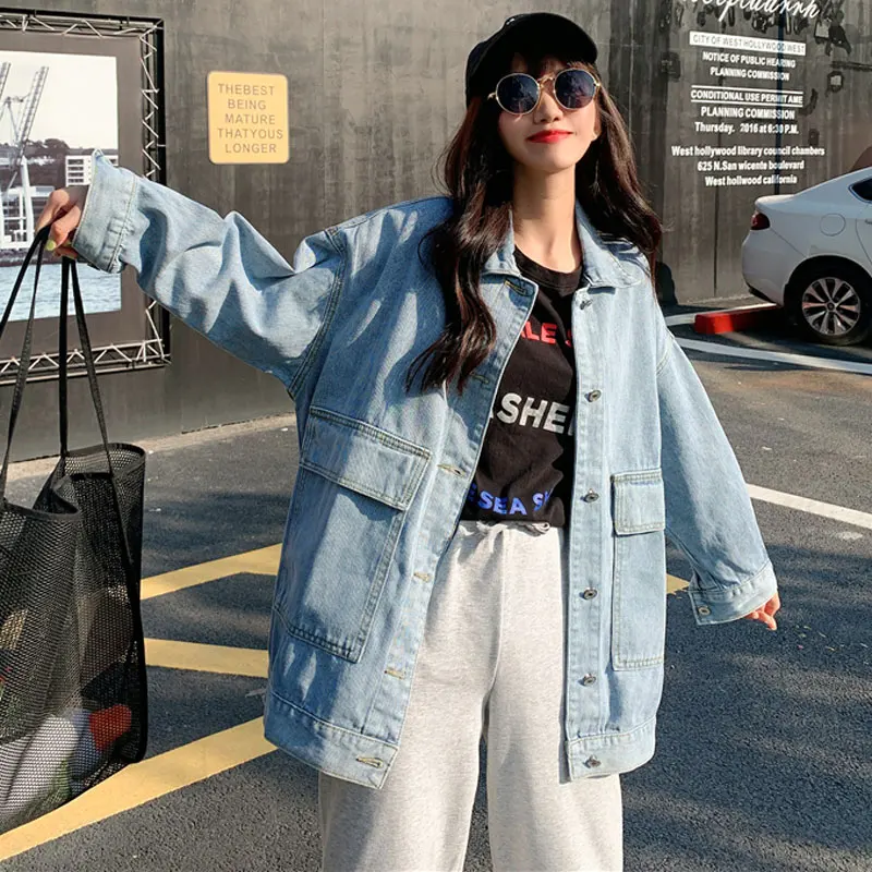 Куртка женская джинсовая однобортная в Корейском стиле голубая на осень 2020 |