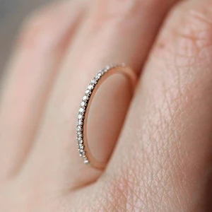 Милые Свадебные обручальные кольца ZHOUYANG с микро-инкрустацией из фианита, серебряного цвета, изящное кольцо, модные ювелирные украшения всех размеров