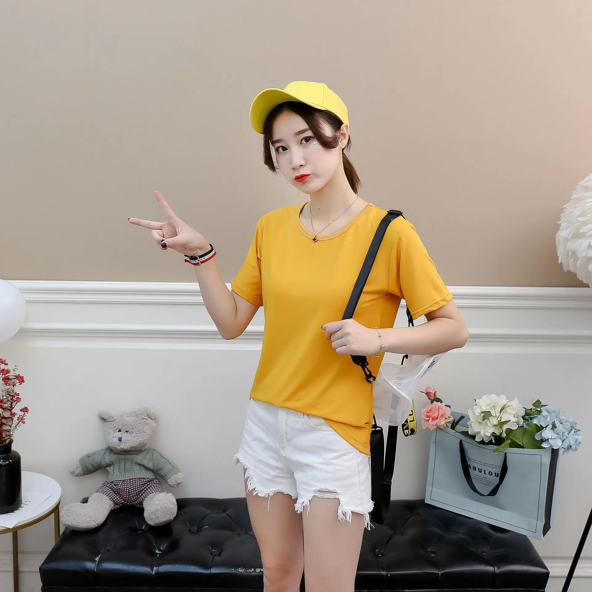 

2021 summer trend t-shirt, round neck fashion short-sleeved top, new popular hot-selling NKYF22