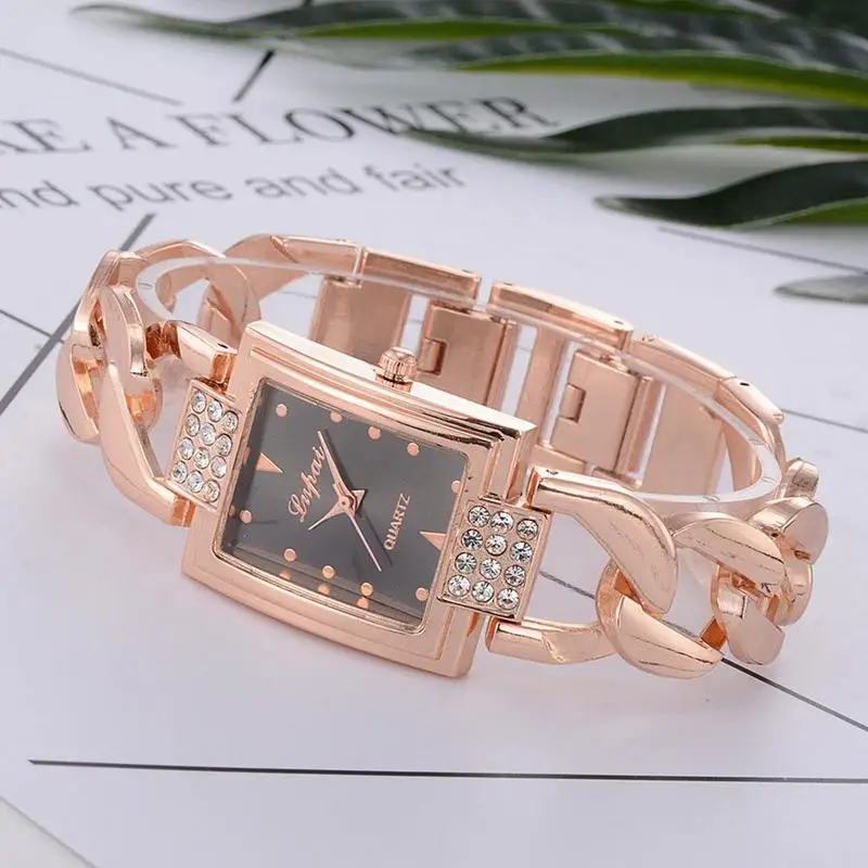 

Waterproof Dial Quartz Woman Wristwatch Fashion Elegant Lovers Luxury Casual Bracelet Gift Watch T7H0