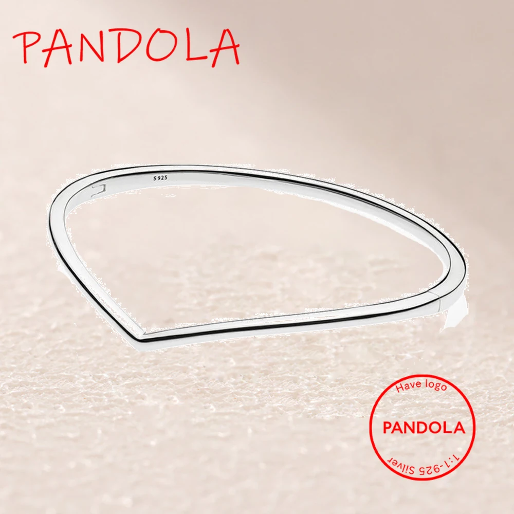 

597791 Shining Wish Bangle