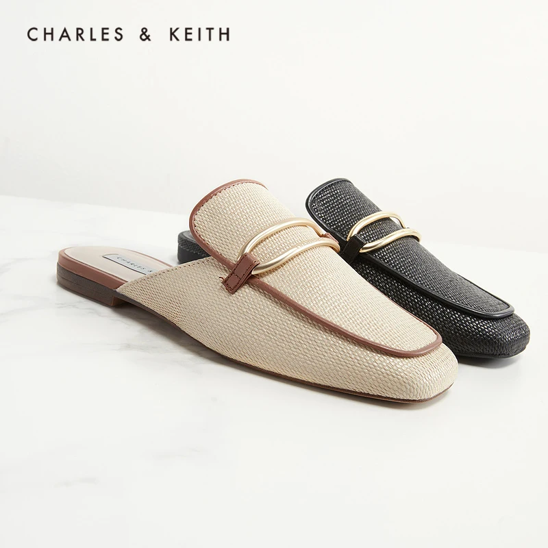 

CHARLES＆KEITHNew Arrival for Summer 2021 CK1-70380856 Women's metal embellished flat mules