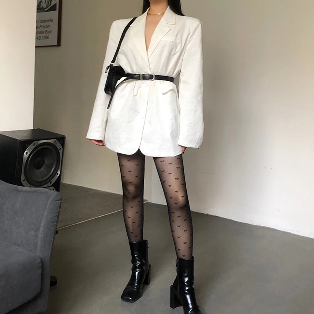 

Missnight Sexy Black White Thighs Sweet Bow Fashion Stockings Women Gothic Thigh High Strechy Streetwear Breathable 2021