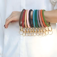 silicone keychain bracelet classic contrasting color metal pendant bracelet round keychain wrist band