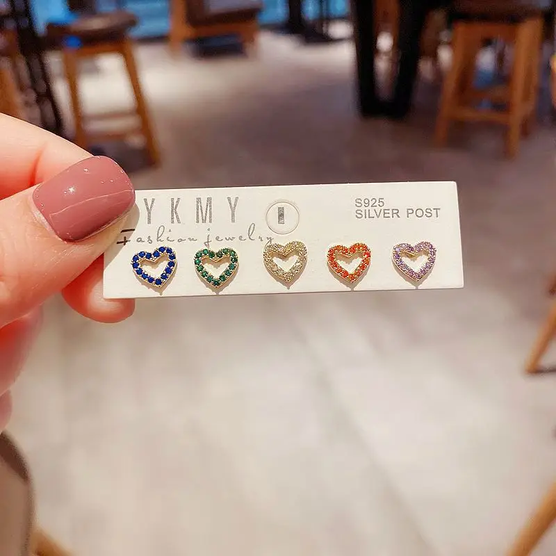 

Simple temperament color love earrings high sense combination earrings