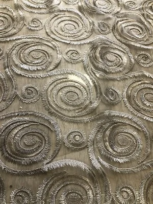 Новое поступление модная сетчатая вышитая кружевная ткань для