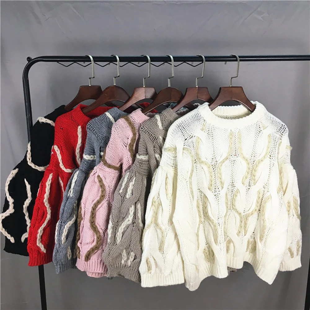 

Autumn Winter Women's Loose Fit Korean Three Quarter Flared Sleeve Sweater New Chic Lazy Style Pullover Color Matching T-shirt