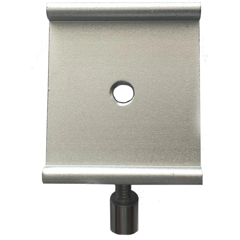 Универсальный паз в форме ласточкиного хвоста с фиксирующим винтом