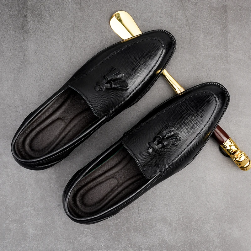 

Casual Male Shoe Casual Leather Shoes Sapato Masculino Loafers For Men Sapatos Leisure Men's Black Zapatos Hombre Cuero