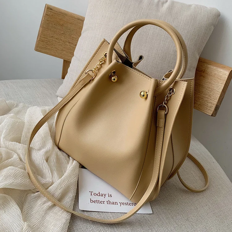 

Женская сумка Nigedu, роскошные дизайнерские сумки на плечо с цепочкой 2021, модная женская сумка-тоут, сумки через плечо из искусственной кожи, ч...