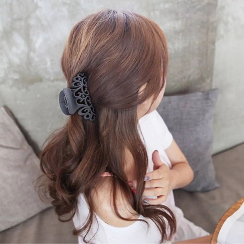 Женская заколка краб для волос черная пластиковая Заколка с вырезами