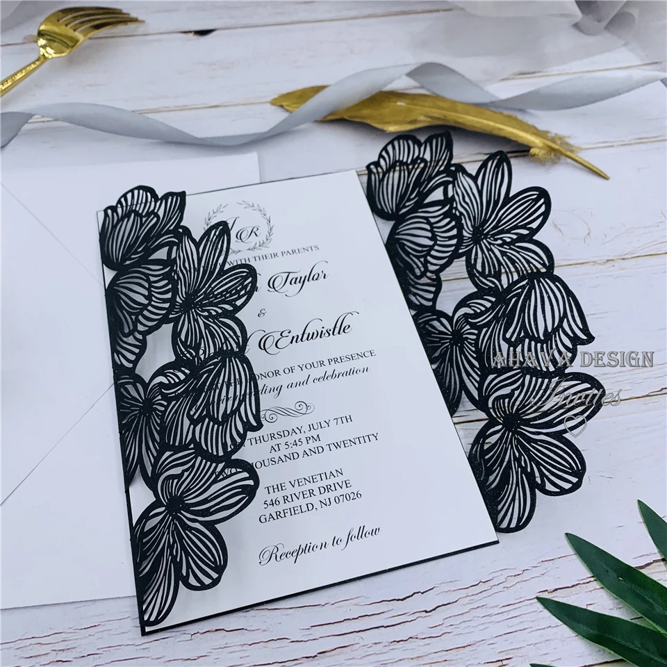 Изящная черная блестящая лазерная резка для свадьбы Приглашение с