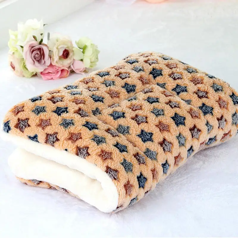 Качественное одеяло для отдыха с собачкой и кошкой мягкая теплая спальная