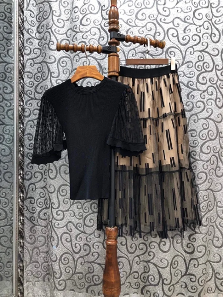 

Quality Women's High Set 2021 Summer Style Ladies Polka Dot Lace Patchwork Black Pullovers+Sexy Tulle Mesh Mid-Calf Skirt Sets