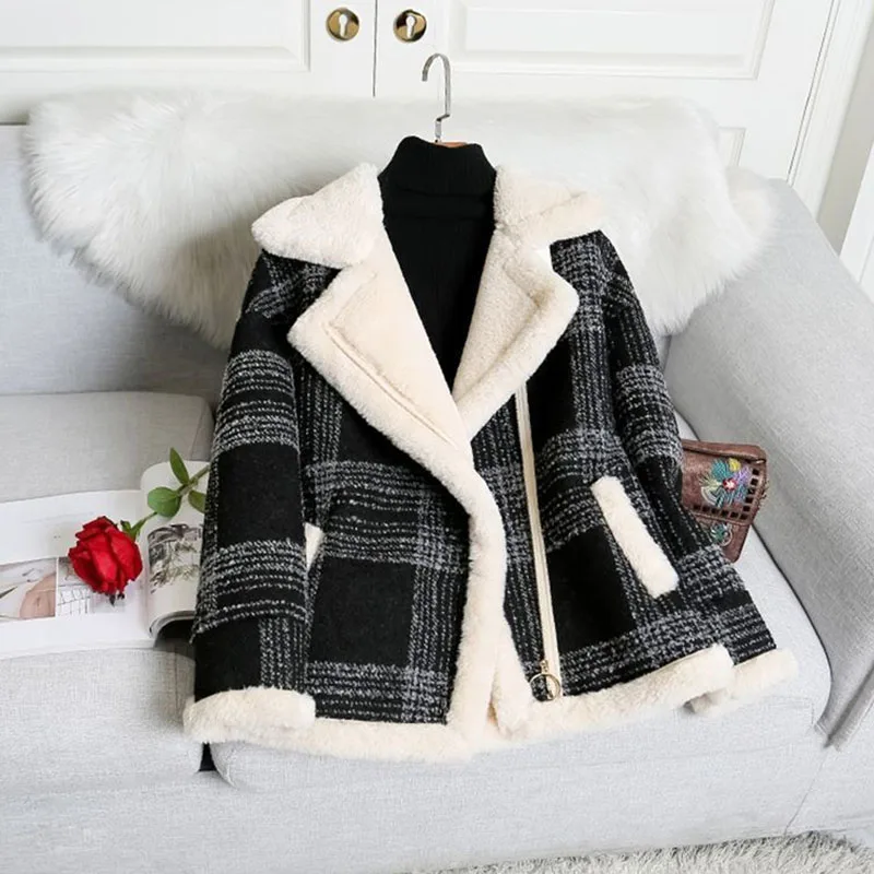 

Short Jacket Women Pop Winter Pop Korean Version Loose Plus Fleece Plaid Woolen Coat Jacket Female Outerwear
