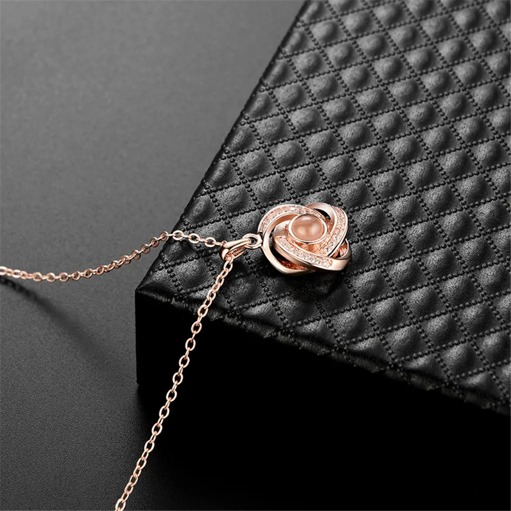 Подарки на день Святого Валентина большое ожерельес 100 языков: &quotЯ люблю тебя