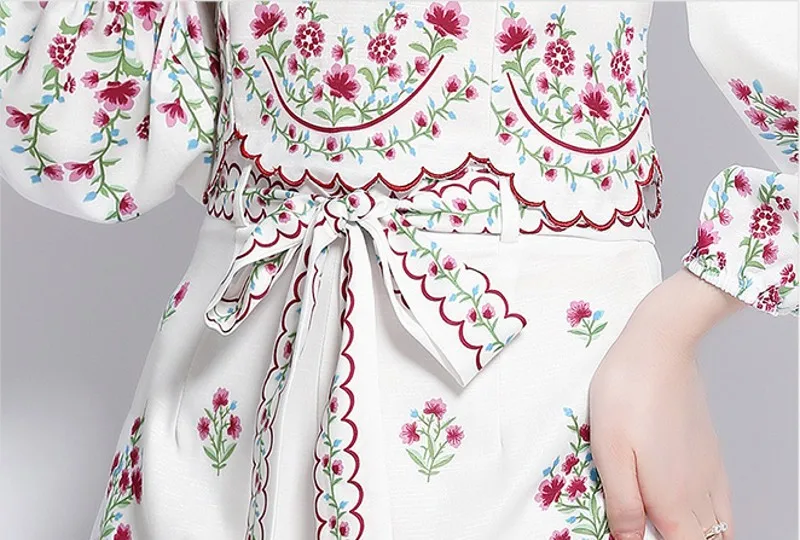 

2021summer fashion women Embroidered Lace Lantern Sleeve Tops + Flower Wide Leg Shorts Two-piece Set