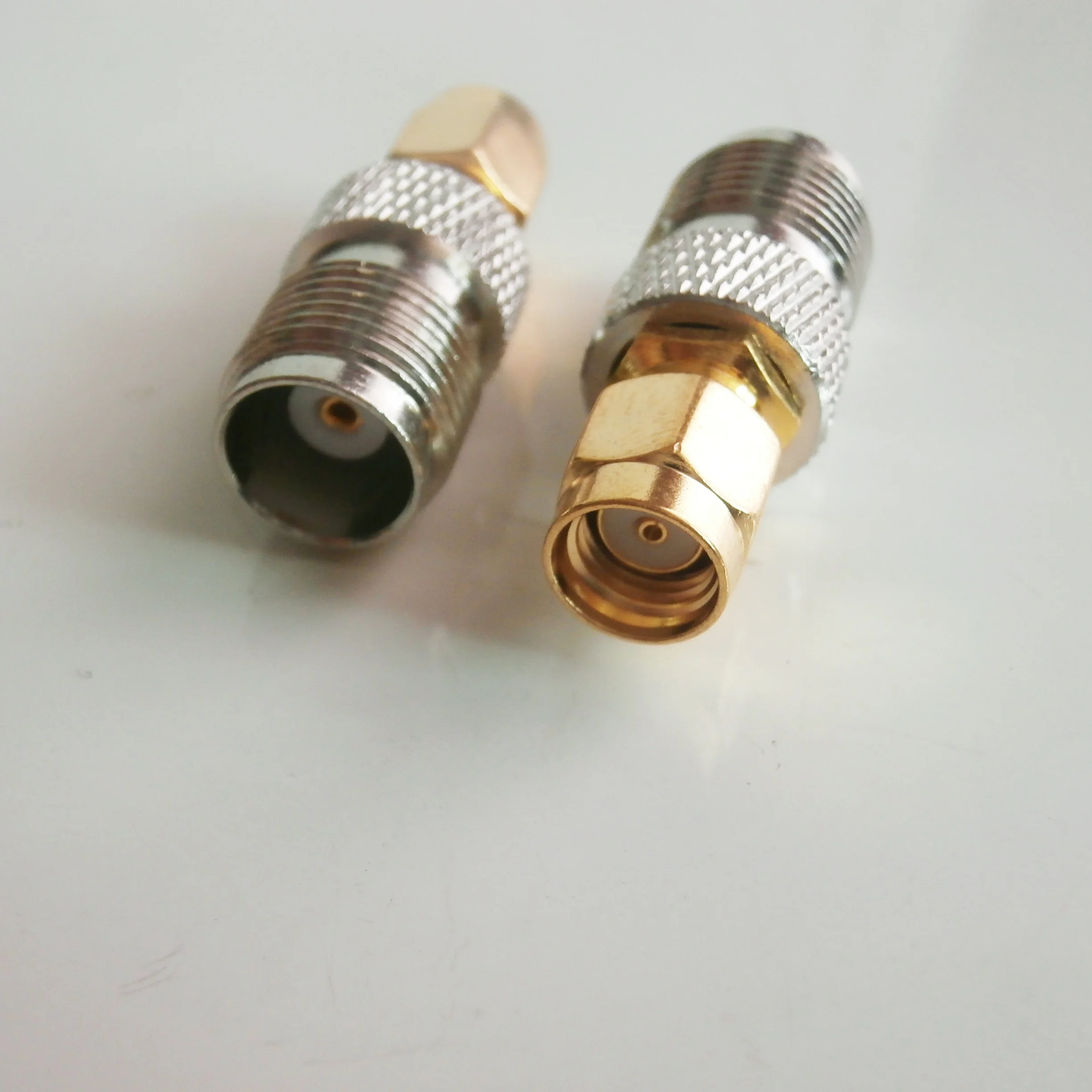 

1Pcs TNC Female Jack to RP-SMA Male Jack center RF Adapter Connector.