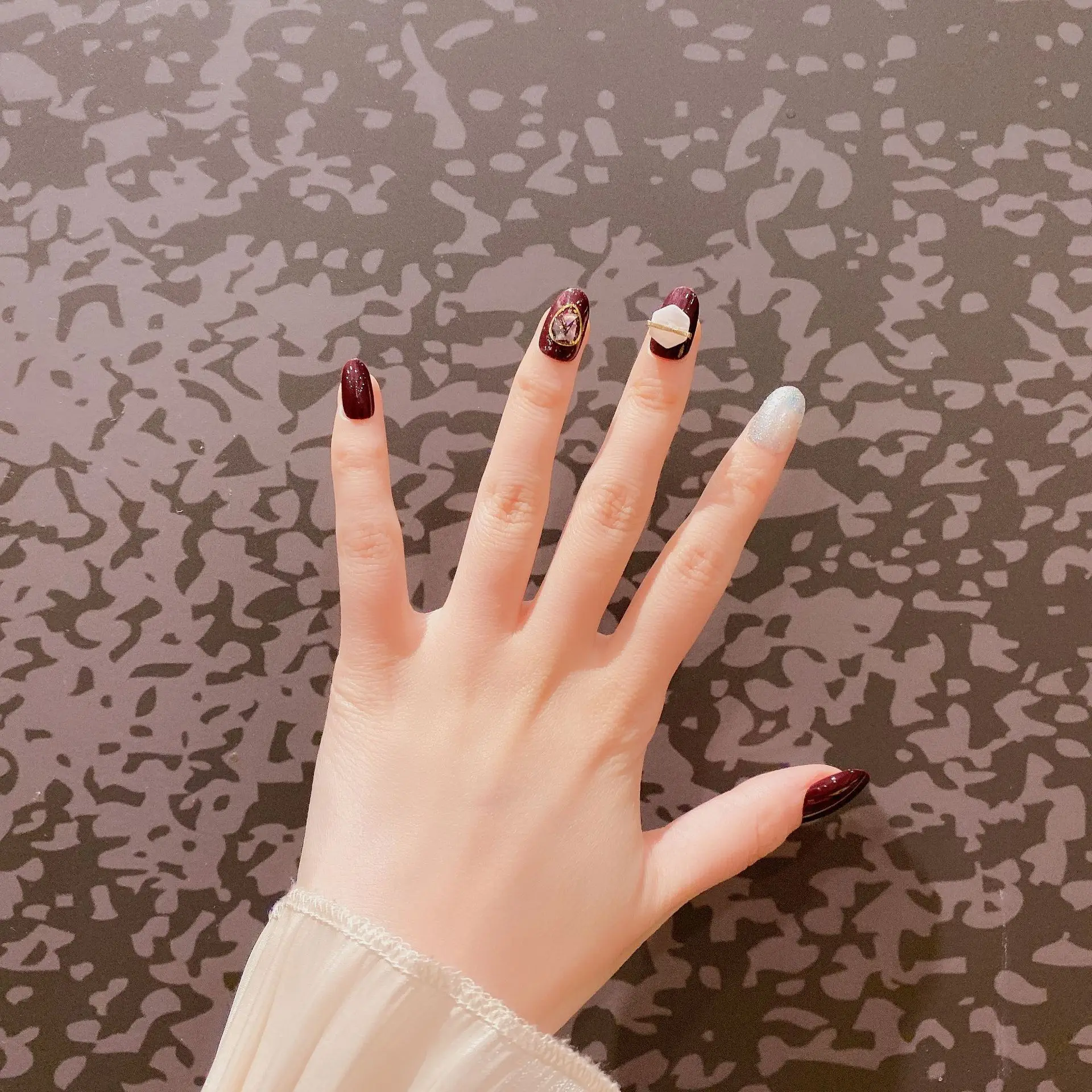 

24Pcs/Set 3D Fake Nails Extension Waterproof Popular Pointed False Nails Women Fashion Nails Art Tips nails overhead with glue