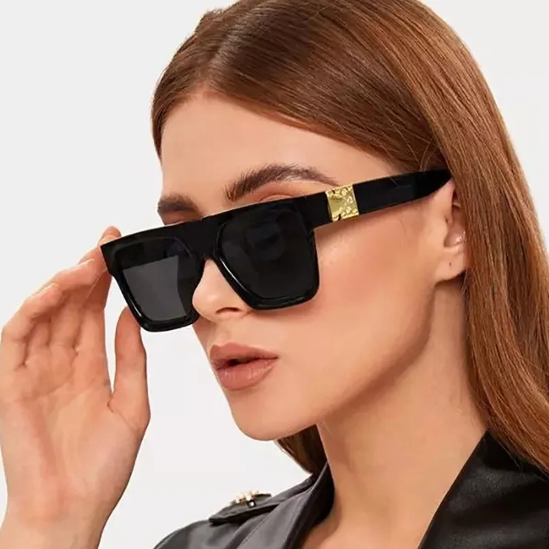 

Unisex Fashion Ladies Square Sunglasses Retro Brand Designer Ladies Luxury Sunglasses Goggles Shade Oversized UV400 Sunglasses