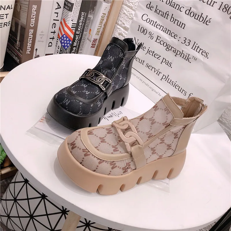 

ins summer breathable mesh short boots female organza letter printing Martin boots thick-soled high-top casual sandals boots