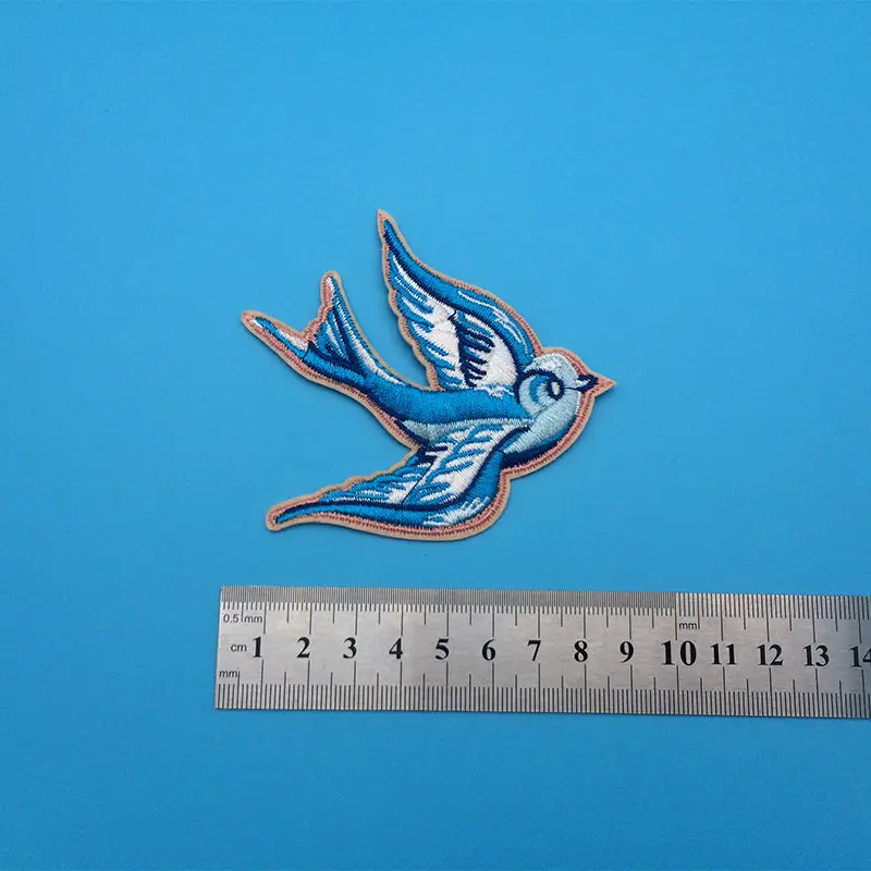 2 шт./лот вышивка Летающая синяя птица патч железо на заплатках для одежды платья