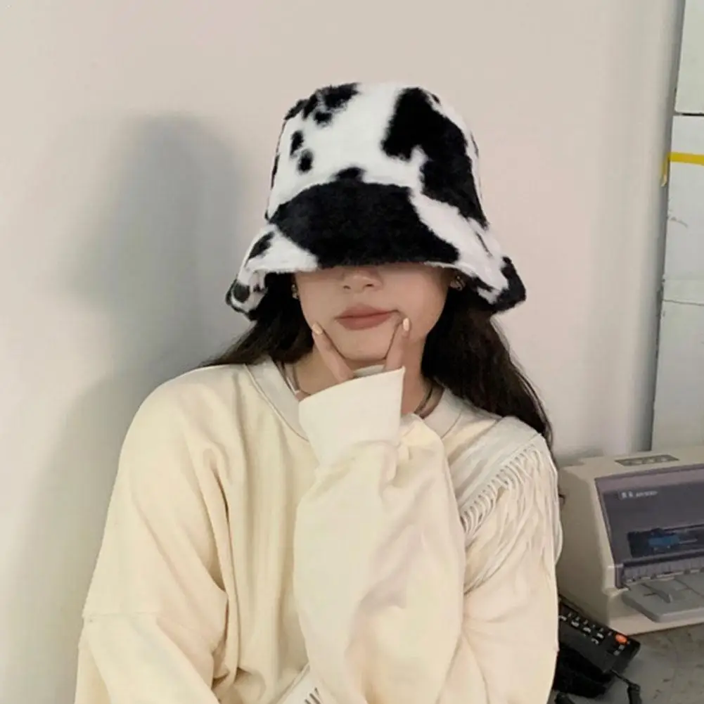 

New Fashion Faux Fur Cow Print Bucket Hats Women Winter Panama Caps Fisherman Gorra P4A3