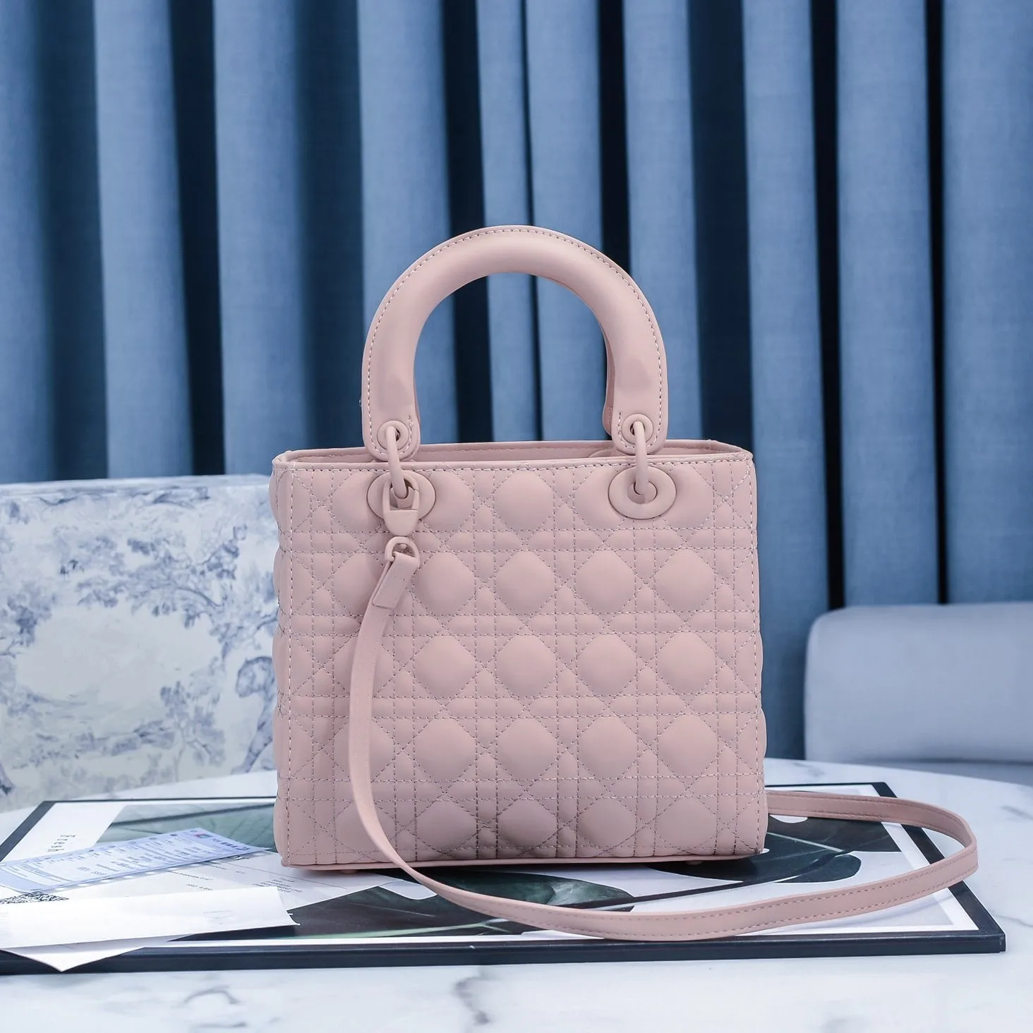 

2021 spring and summer new leather handbag new crocodile pattern second generation portable mini leather shoulder diagonal bag