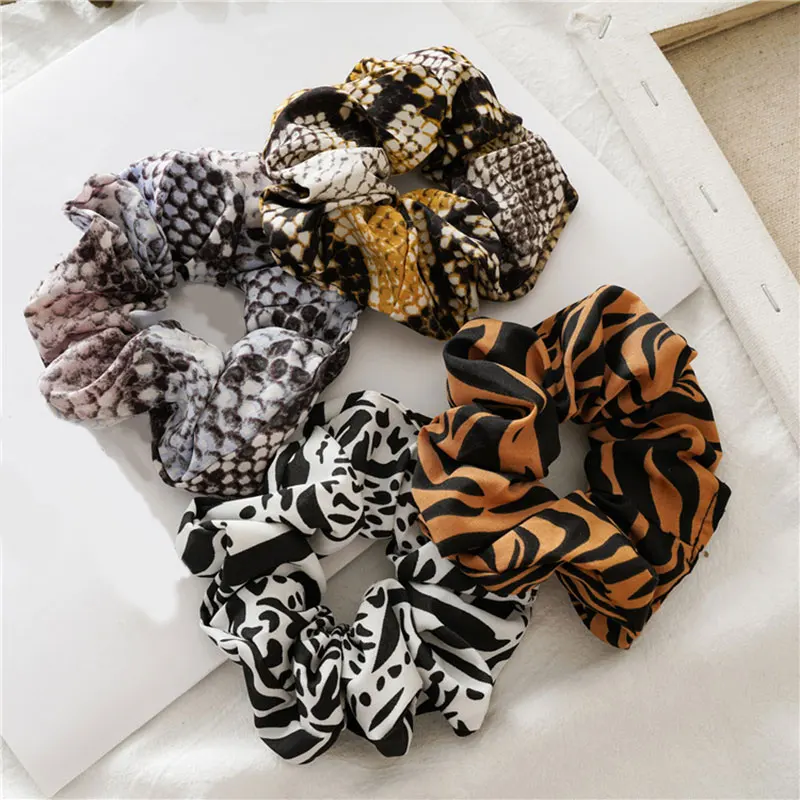 

2021 Summer Korea Chiffon Leopard Snake Dot Print Ponytail Hair Scrunchies Elastic Hair Ties Rope Women Hair Ring Headdwear Hot