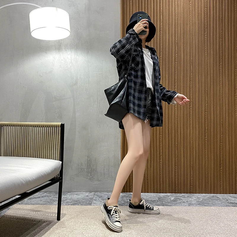 

Winter Shoes Women Soild Women Warm Sneakers Winter Plush Shoes for Women 2020 Winter Lace Up Winter Casual Women Warm Sneakers