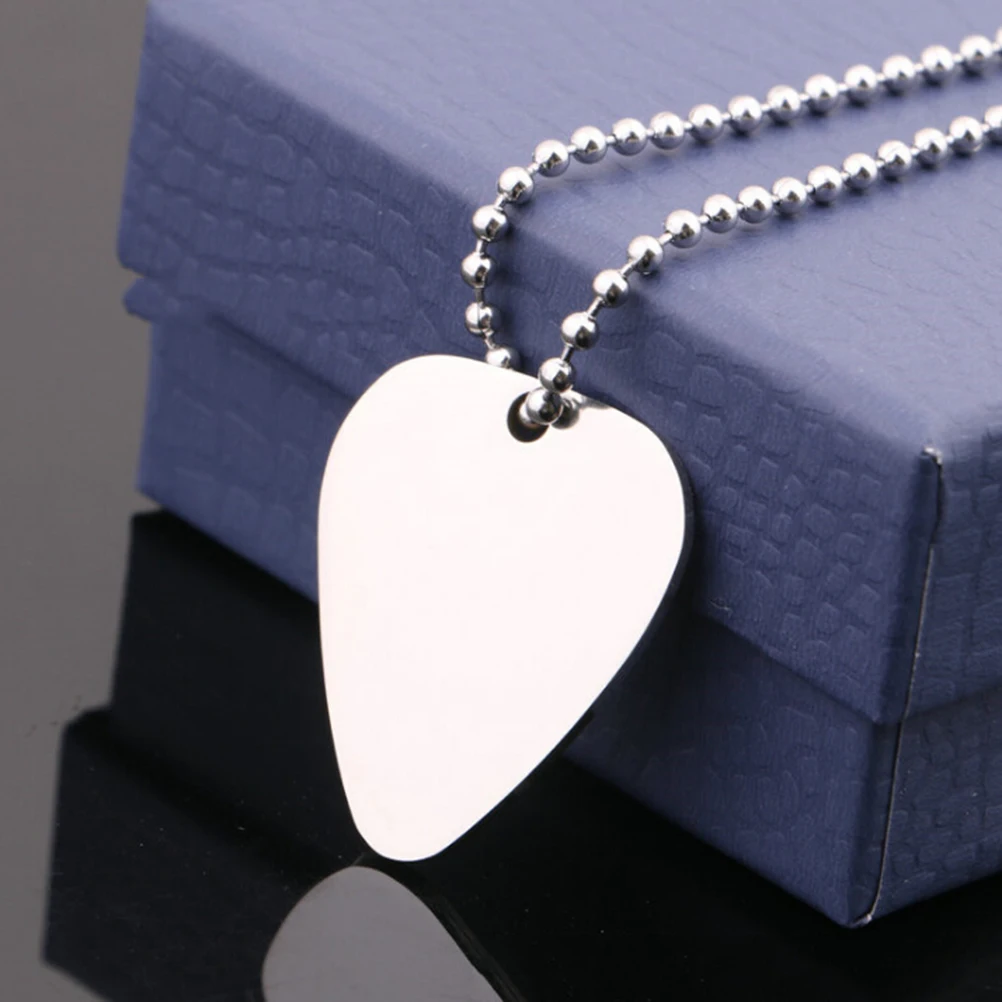 

1Pcs Guitar Picks Stainless Steel Glossy With Necklace Guitar Picks Pendant Strips Chain Necklaces Jewelry Picks