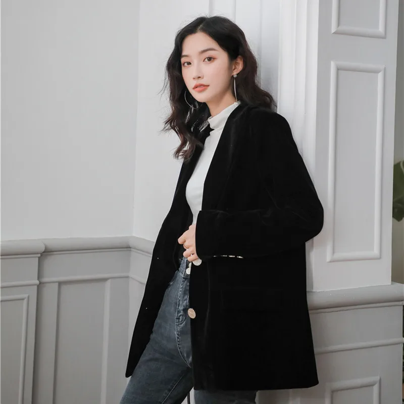 Женский бархатный блейзер с длинным рукавом черный однотонный повседневный в