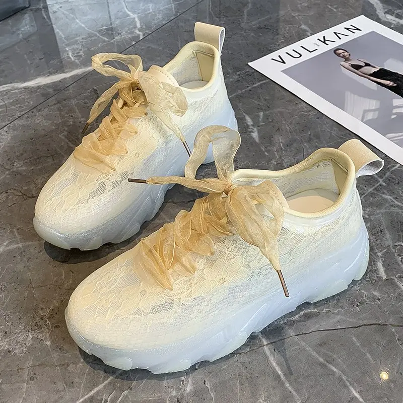 

Designer Sneakers Woman Platform Shoes 2021 Fashion Breathable Lace Mesh Flat Ladies Trainers Basket Femme Chunky Sneakers Women