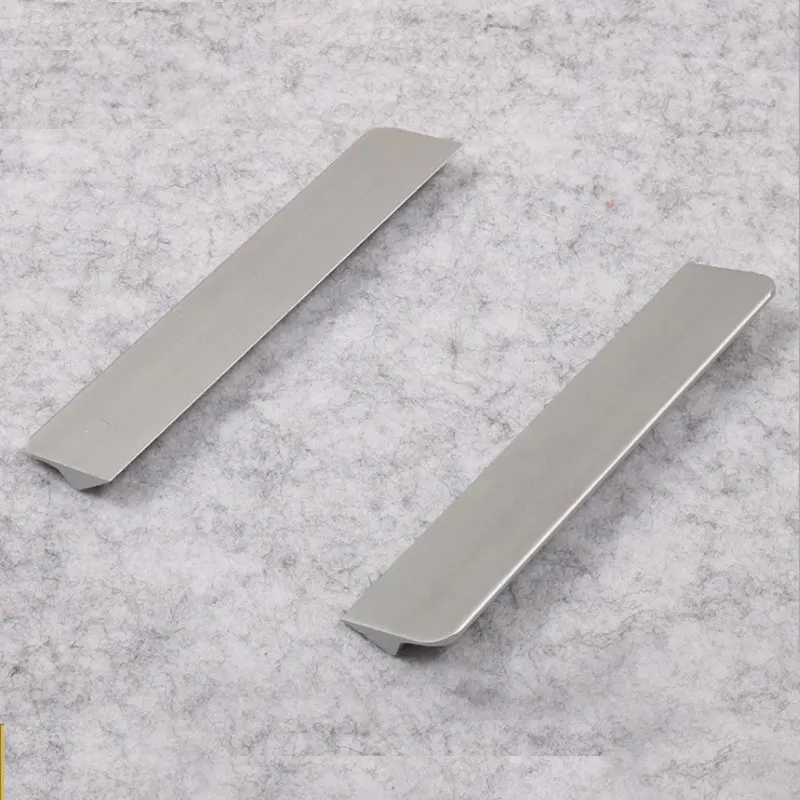 Алюминиевая дверь для кухонного шкафа в современном минималистичном