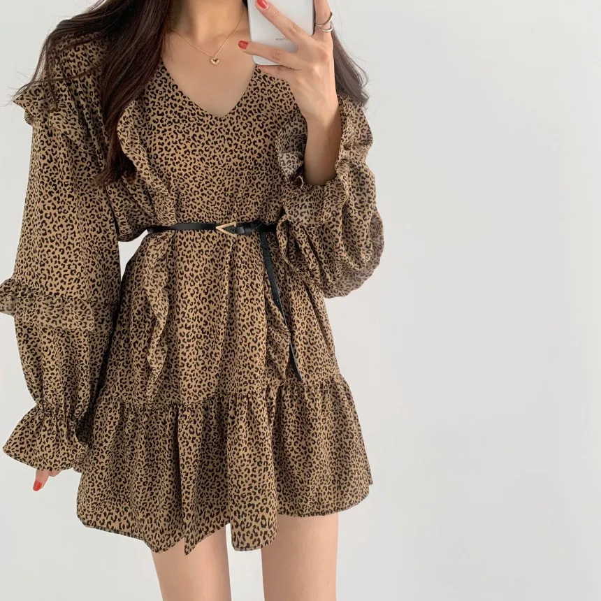 

Korean Chic Spring New Retro Sweet Western Style Youthful-Looking Ruffled Leaf V-neck Leopard Print Slim Waist Dress