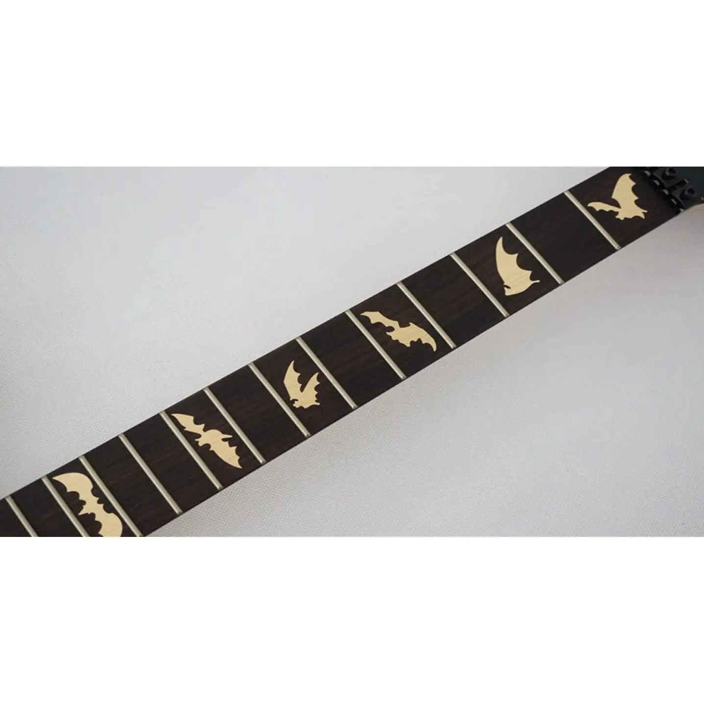 Наклейки в виде летучих мышей для гитары или бас-маркеров различные цвета на