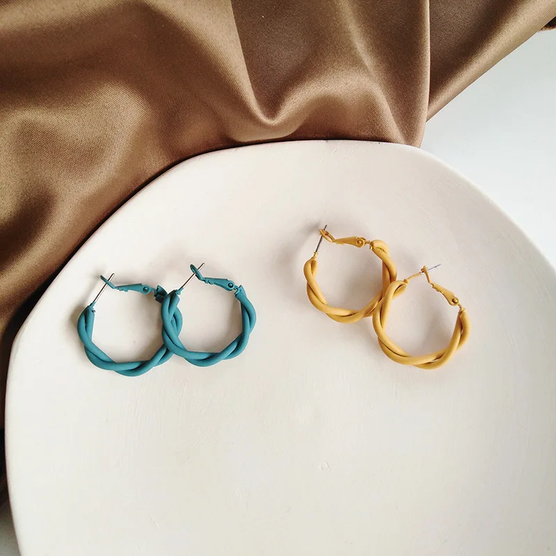 LATS 2021 New Cute Vintage Multicolor Distortion Interweave Hoop Earrings for Women Fashion Jewelry Steam Punk Earring Gift | Украшения и