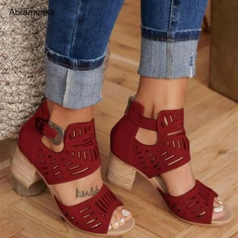 

Hollow-Carved Women Sandals Summer Leather Sandals Open Toe Comfortable Retro Platform High Hoof Thick Heels Shoes Size 34-43