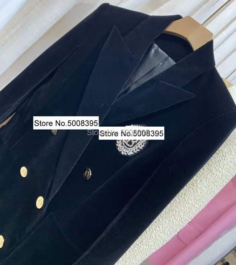 

Top Quality !!! Woman Black Velvet Blazer Gold Buttons Double Breasted Long Sleeves Gem Rhinestone Appliques Fashion Suit